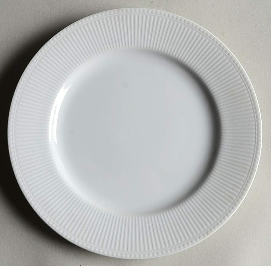 Serenity (Embossed Lines) Salad Plate by Royal Doulton-1