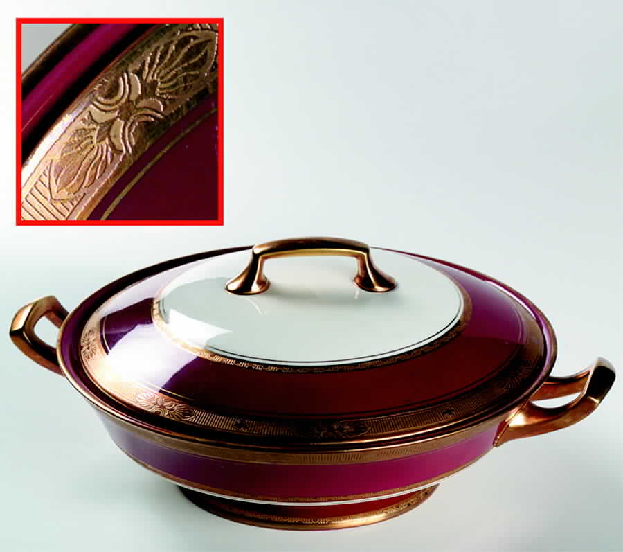 Diana Maroon Round Covered Vegetable by Royal Worcester-1