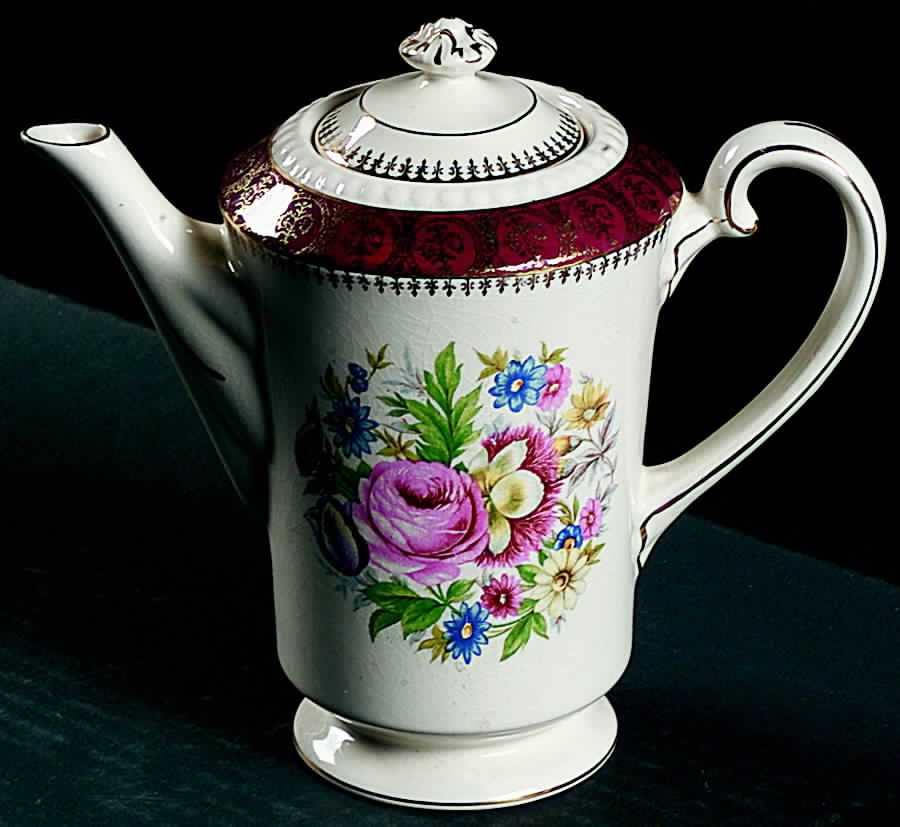 Saguenay Maroon Mini Coffee Pot & Lid by Royal Ascot-1