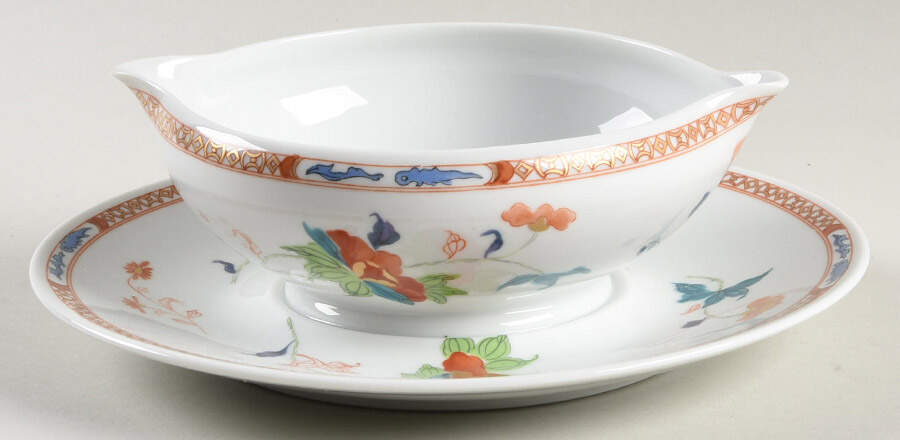 Hokusai Gravy Boat with Attached Underplate by Raynaud-1