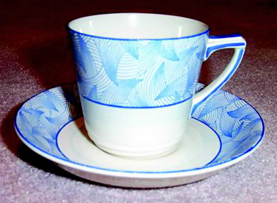Envoy Flat Cup & Saucer Set by Royal Doulton-1