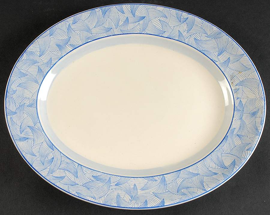 Envoy 10" Oval Serving Platter by Royal Doulton-1