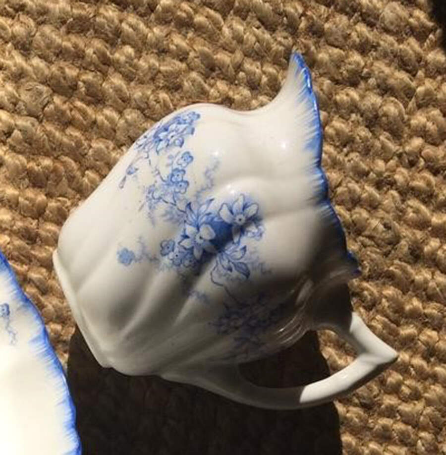 RGR52 Creamer by Royal Grafton-1