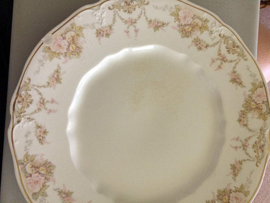 The Olympia Dinner Plate by Ridgway (Ridgways)-1