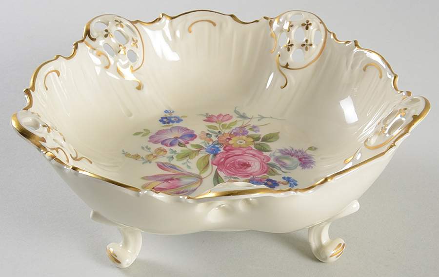R1282 Pierced 3 Toed Bon Bon by Rosenthal - Continental-1