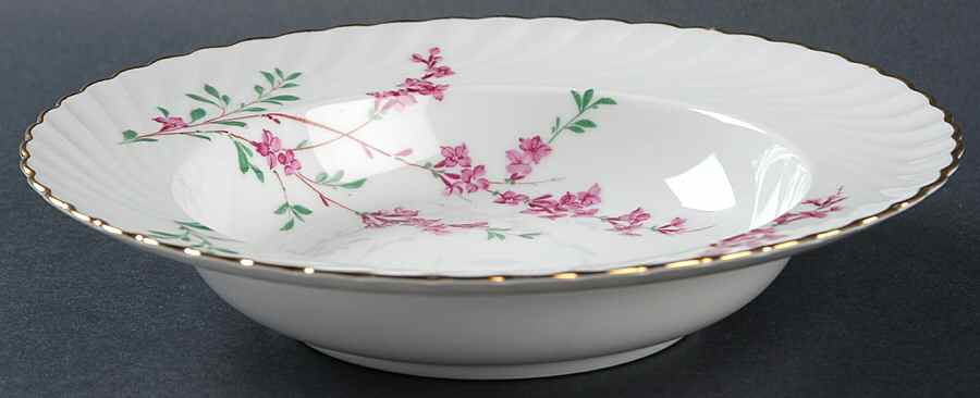 ROB289 Rim Soup Bowl by Royal Bayreuth-1