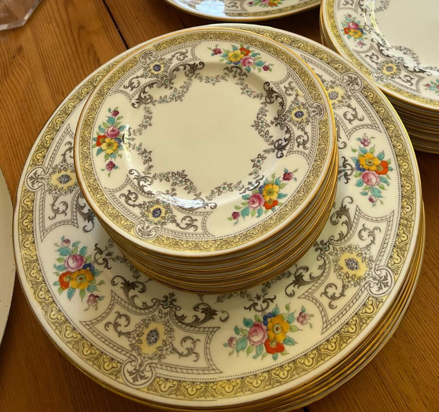 Winston Salad Plate by Royal Cauldon-1