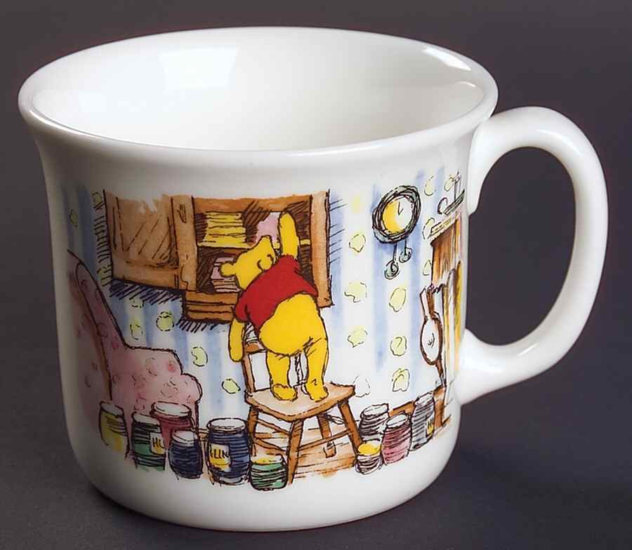 Winnie the Pooh (Disney, Bone) Mug by Royal Doulton-1