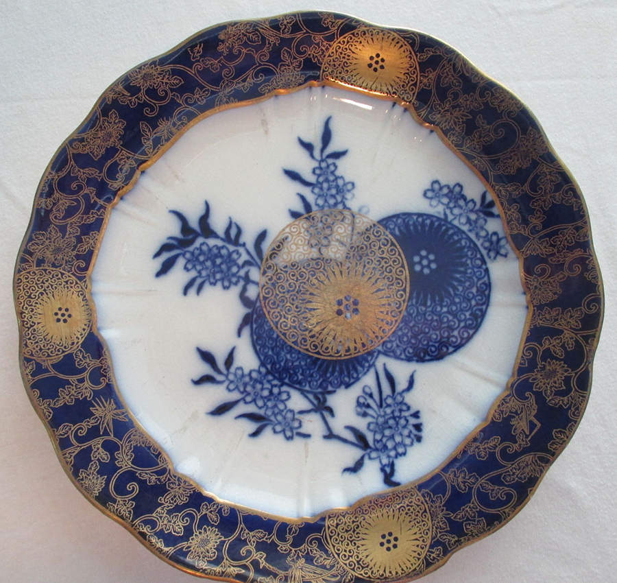 Persian Spray (Scalloped) Dinner Plate by Royal Doulton-1