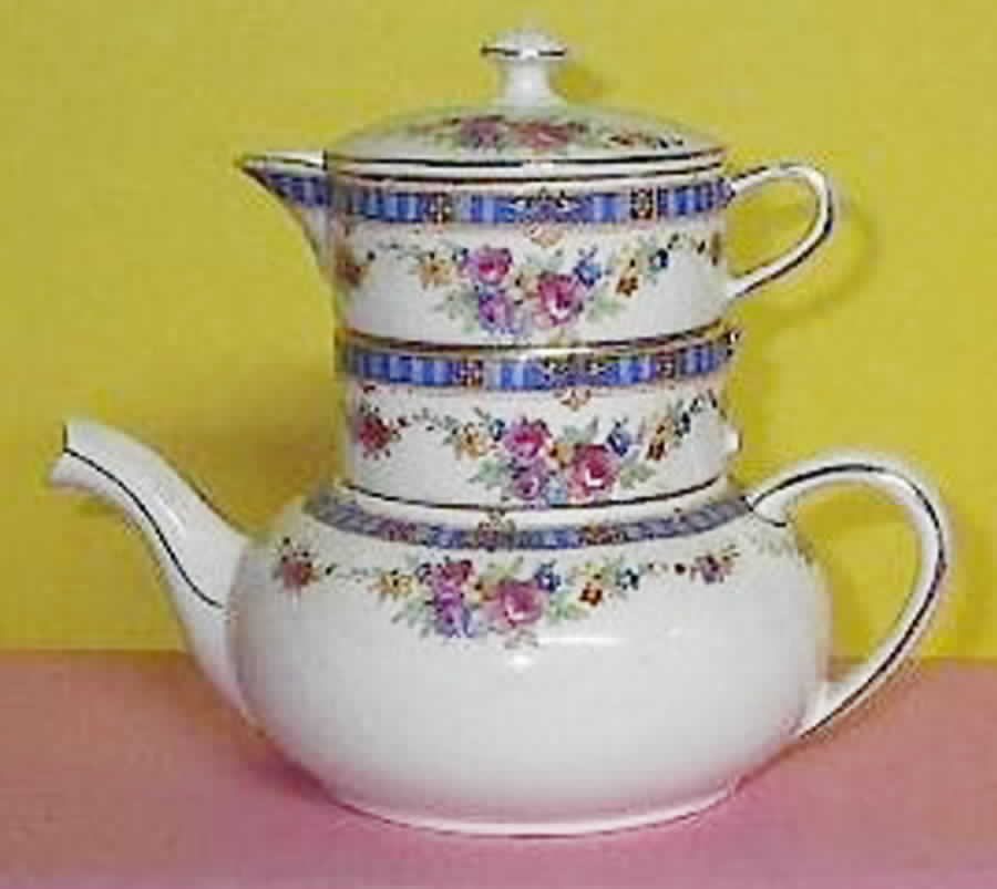 RWI66 Mini Teapot Stacking Set (Creamer, Sugar) by Royal Winton-1