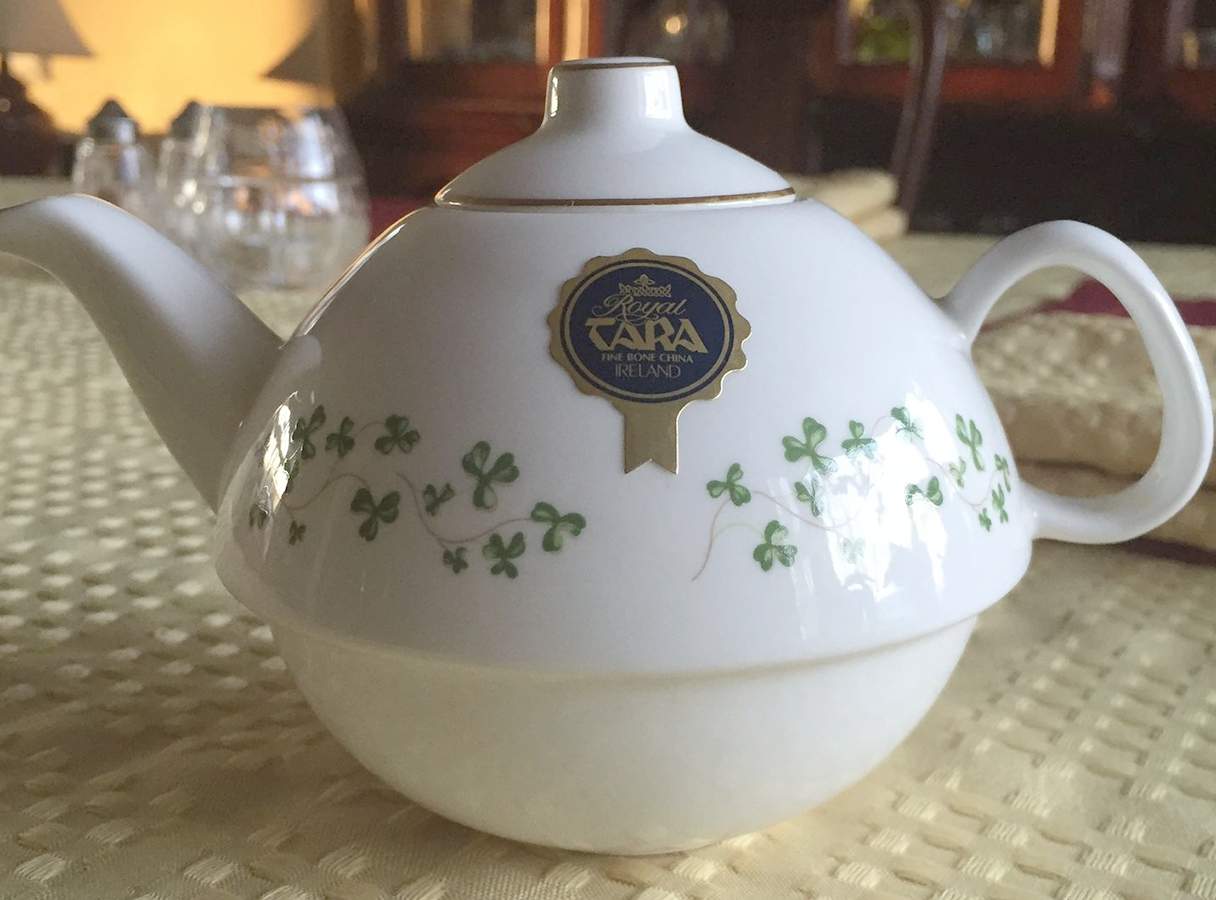 Shamrock Teapot for Individual Teapot & Lid with Cup by Royal Tara-1