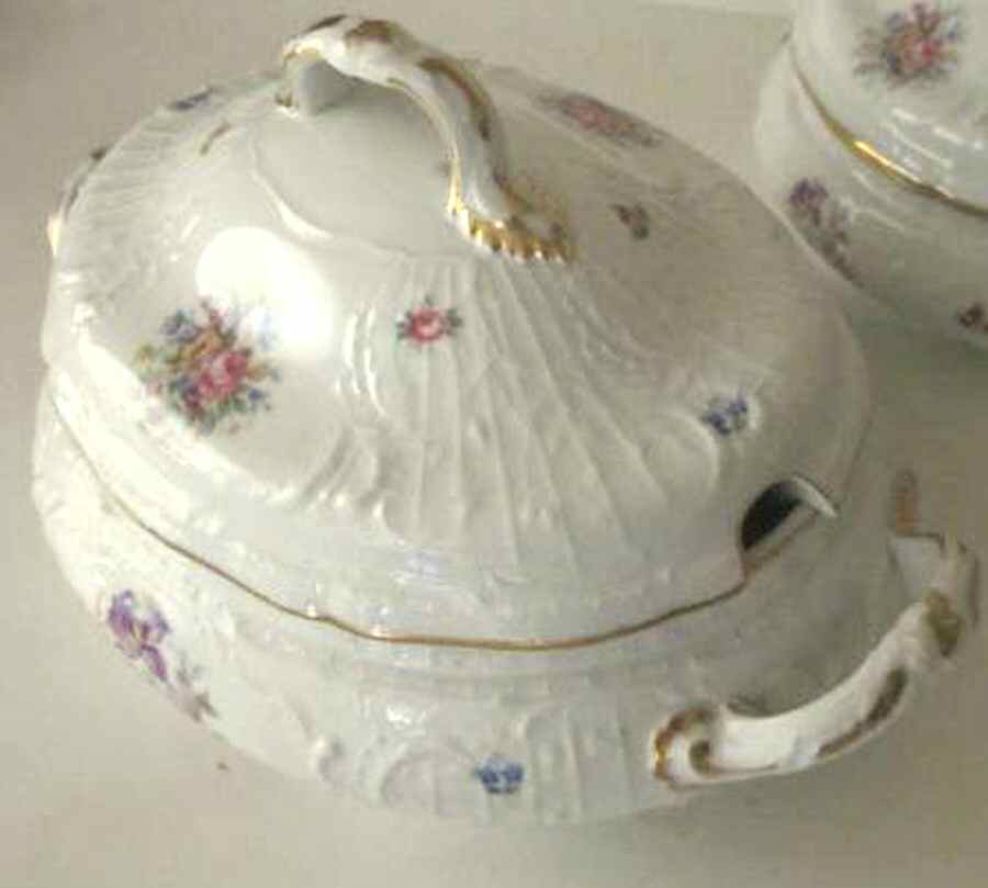 Minuet White (Sans Souci) Tureen &  Lid by Rosenthal - Continental-1