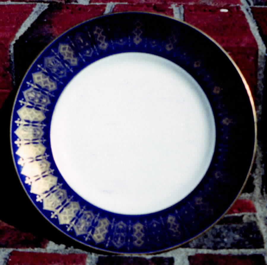 4685 Luncheon Plate by Royal Doulton-1