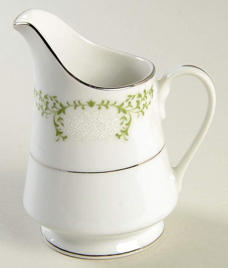 RKH1 Creamer by Royal Karger-1