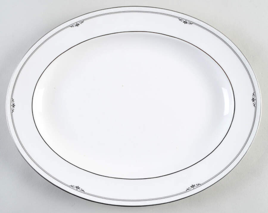 Whitehaven 13" Oval Serving Platter by Royal Doulton-1