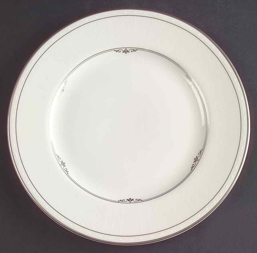 Whitehaven Accent Luncheon Plate by Royal Doulton-1