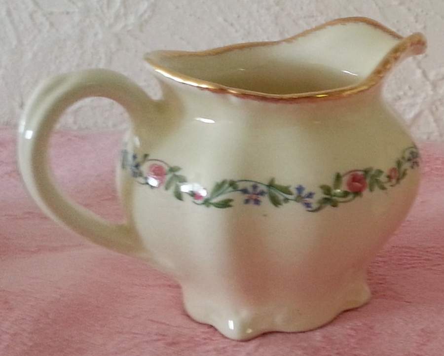 302 Creamer by Ridgway (Ridgways)-1