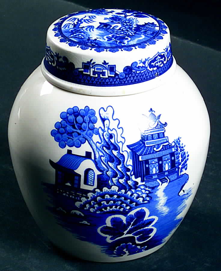 Blue Willow (Cream Background) Tea Caddy & Lid by Royal Cauldon-1