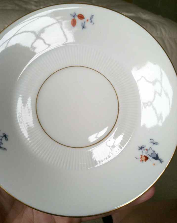 ROT200 Salad Plate by Royal Tettau-1
