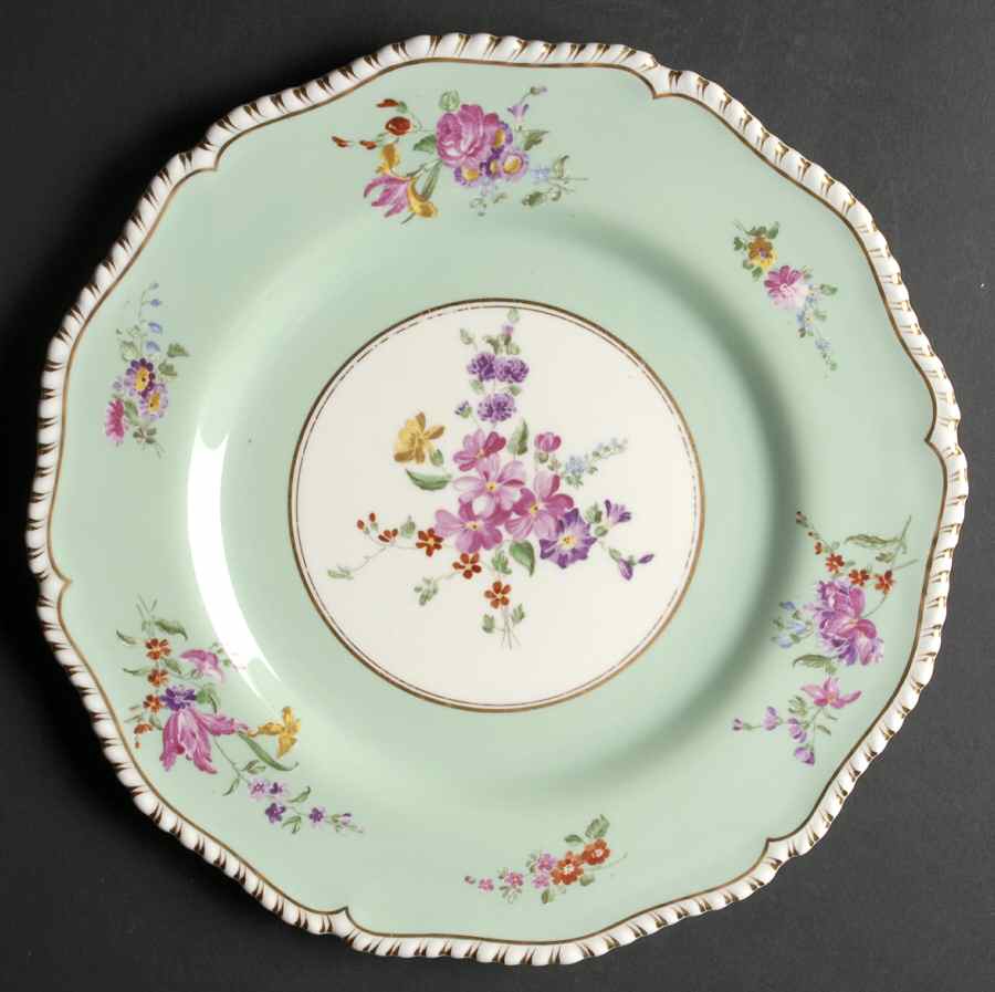 Z2172 Dinner Plate by Royal Worcester-1