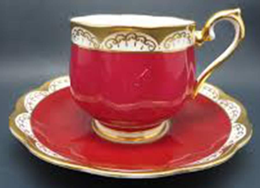 ROA116 Footed Cup & Saucer Set by Royal Albert-1