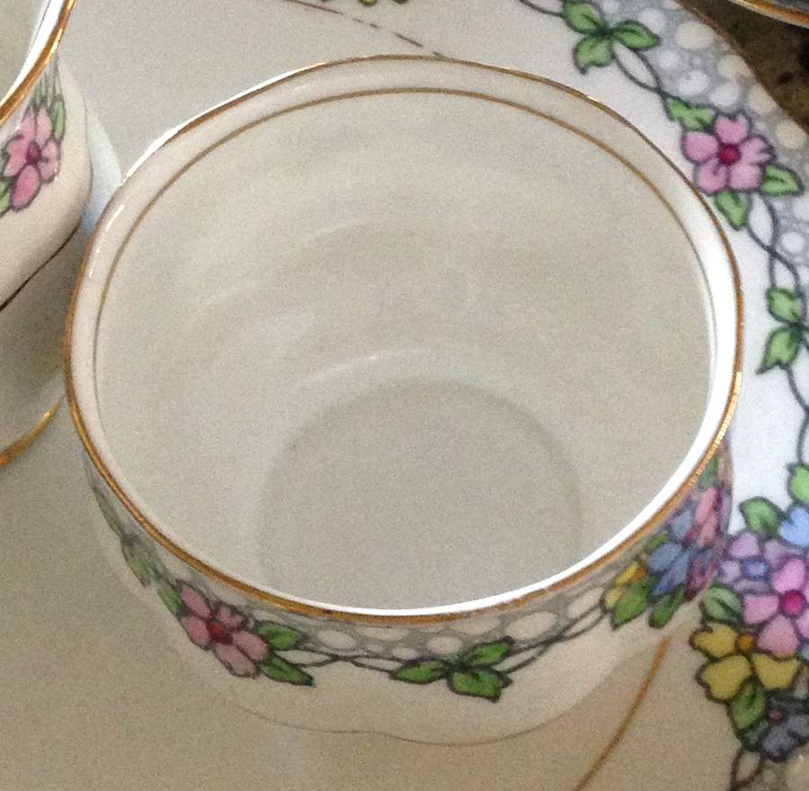 2132 Open Sugar Bowl by Royal Albert-1