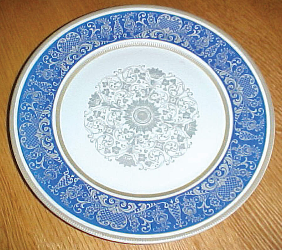 R1121 Dinner Plate by Rosenthal - Continental-1