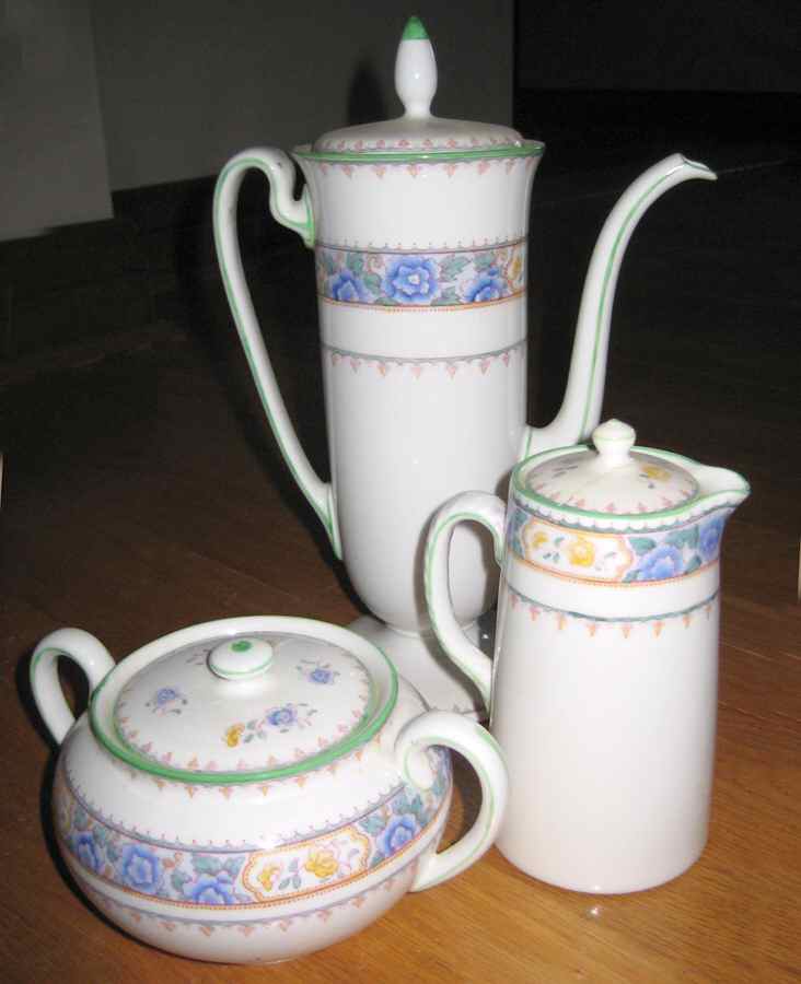 E7834 Sugar Bowl & Lid by Royal Doulton-1