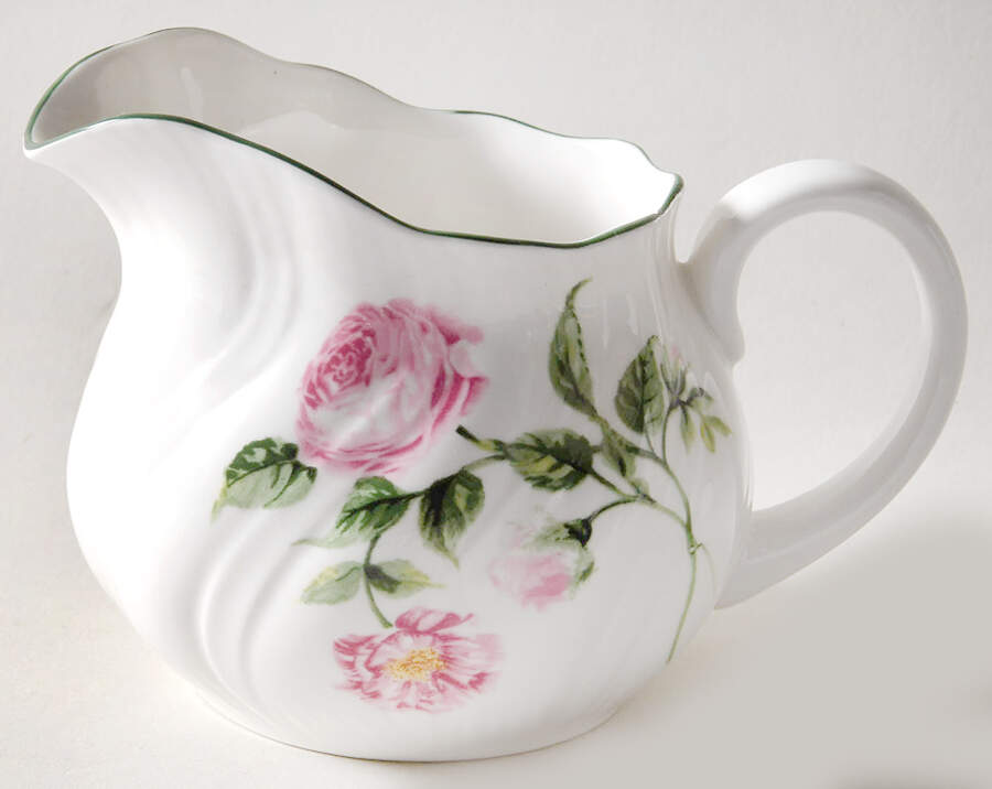 Mottis Font Roses Creamer by Rosina-Queens-1