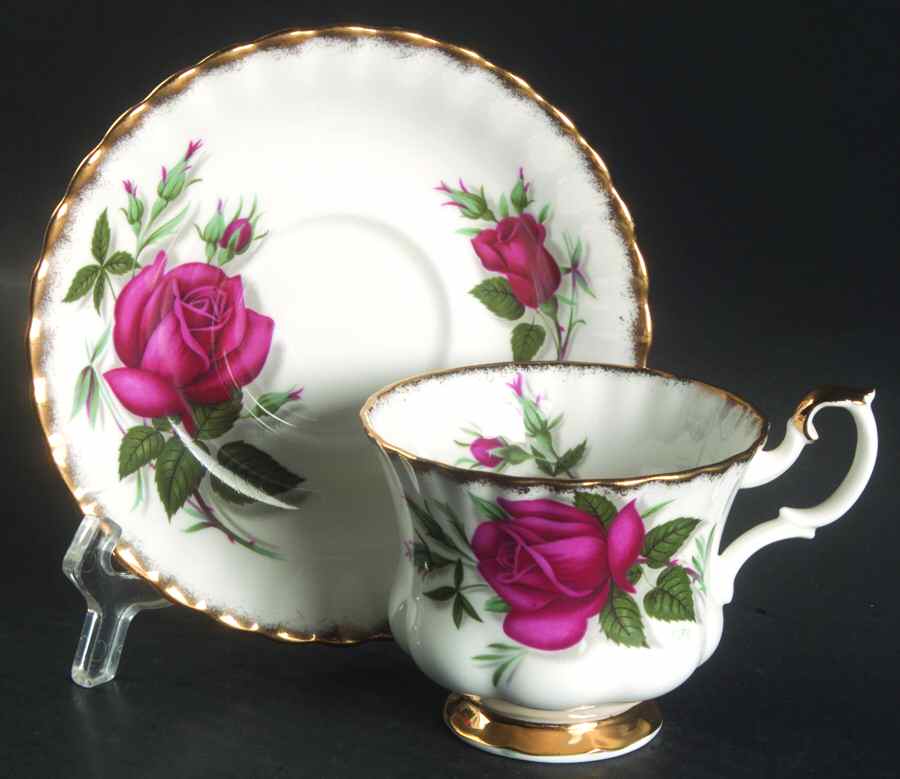 Sweetheart Roses Series Footed Cup & Saucer Set by Royal Albert-1