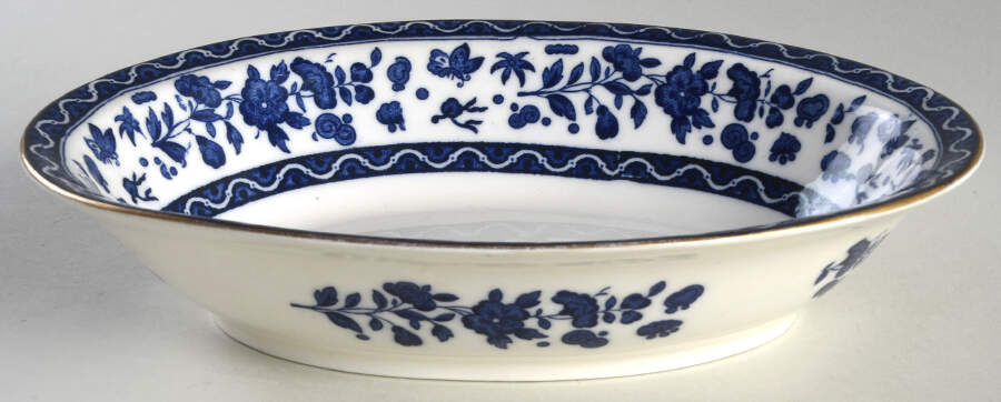 Clifton 9" Oval Vegetable Bowl by Royal Doulton-1