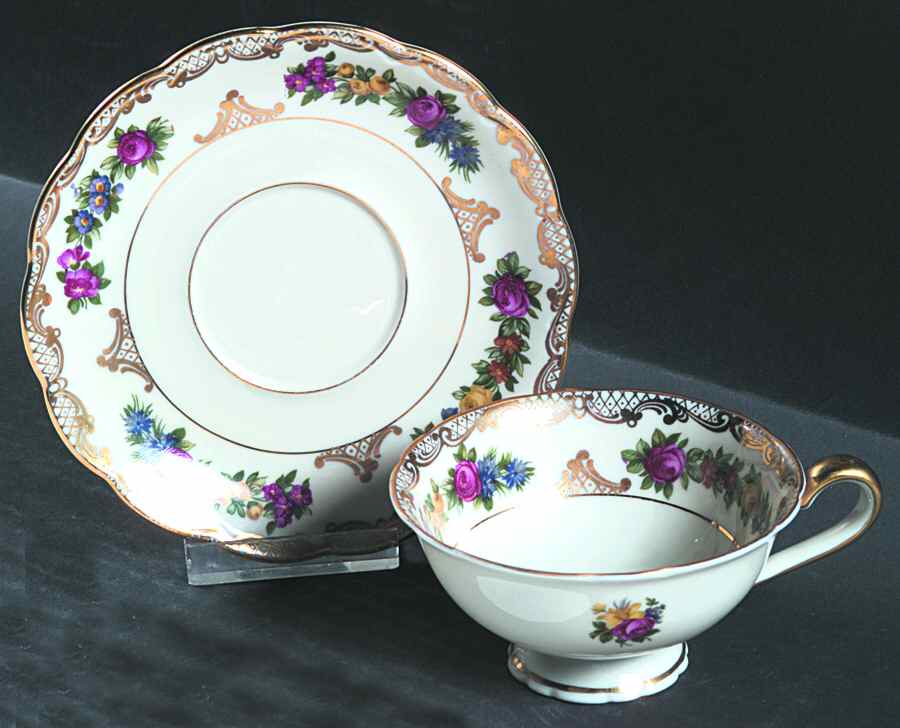 ROB311 Footed Cup & Saucer Set by Royal Bayreuth-1