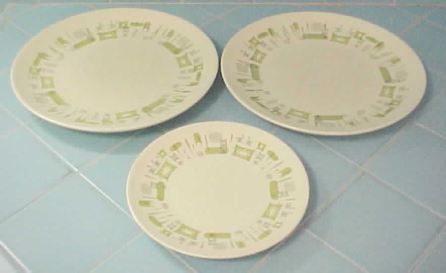 Mojave Dinner Plate by Royal (USA)-1
