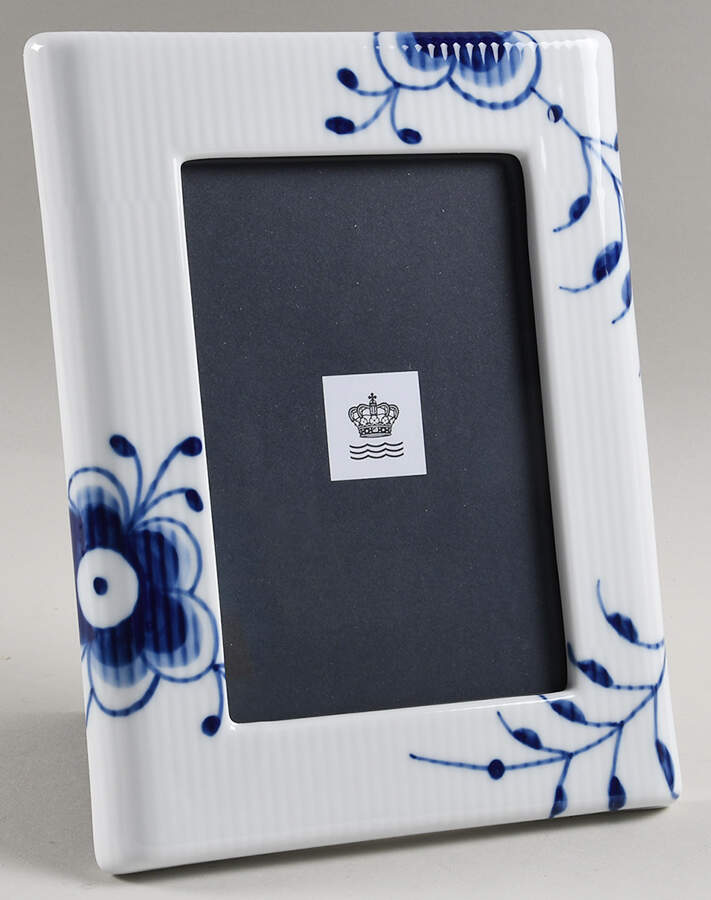 Mega Blue Fluted Picture Frame by Royal Copenhagen-1