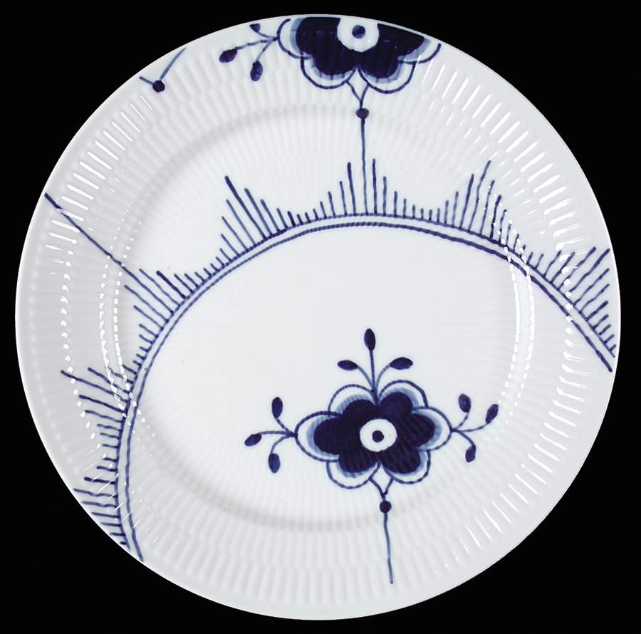 Mega Blue Fluted Dinner Plate by Royal Copenhagen-1