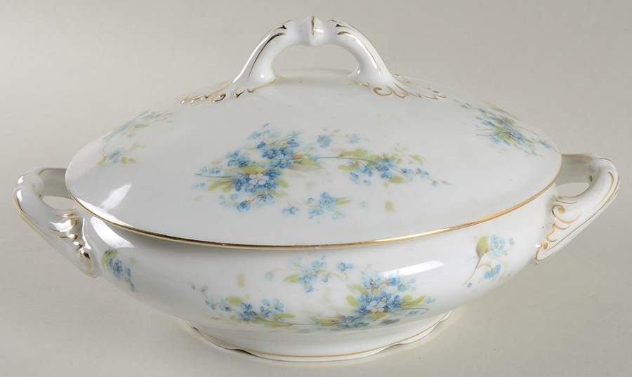 RSC47 Round Covered Vegetable by Royal Schwarzburg-1