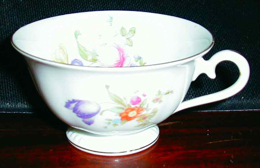 R1342 Footed Cup by Rosenthal - Continental-1