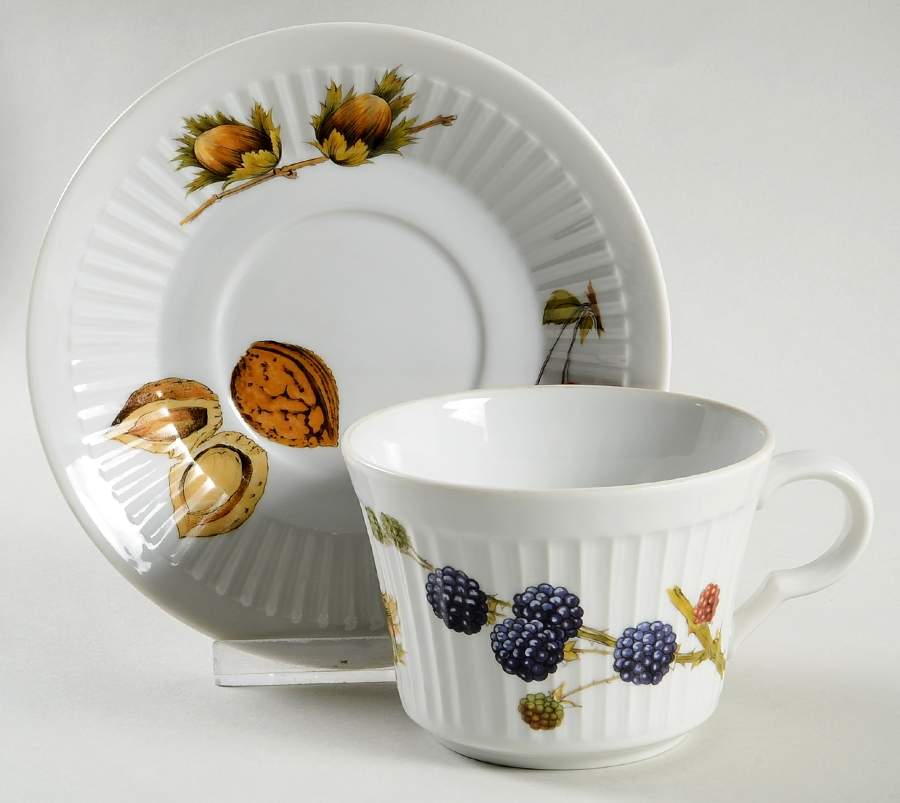 Wild Harvest (No Trim) Flat Cup & Saucer Set by Royal Worcester-1