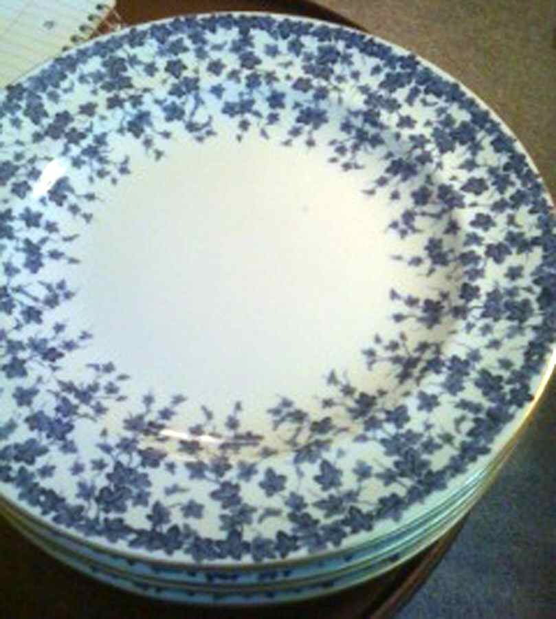 B652 Blue Dinner Plate by Royal Worcester-1