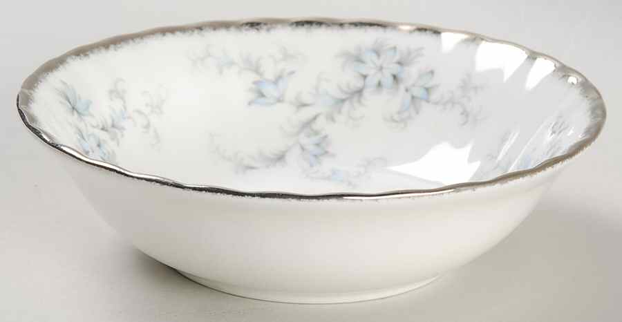 Brides Choice (Montrose) Fruit/Dessert (Sauce) Bowl by Royal Albert-1