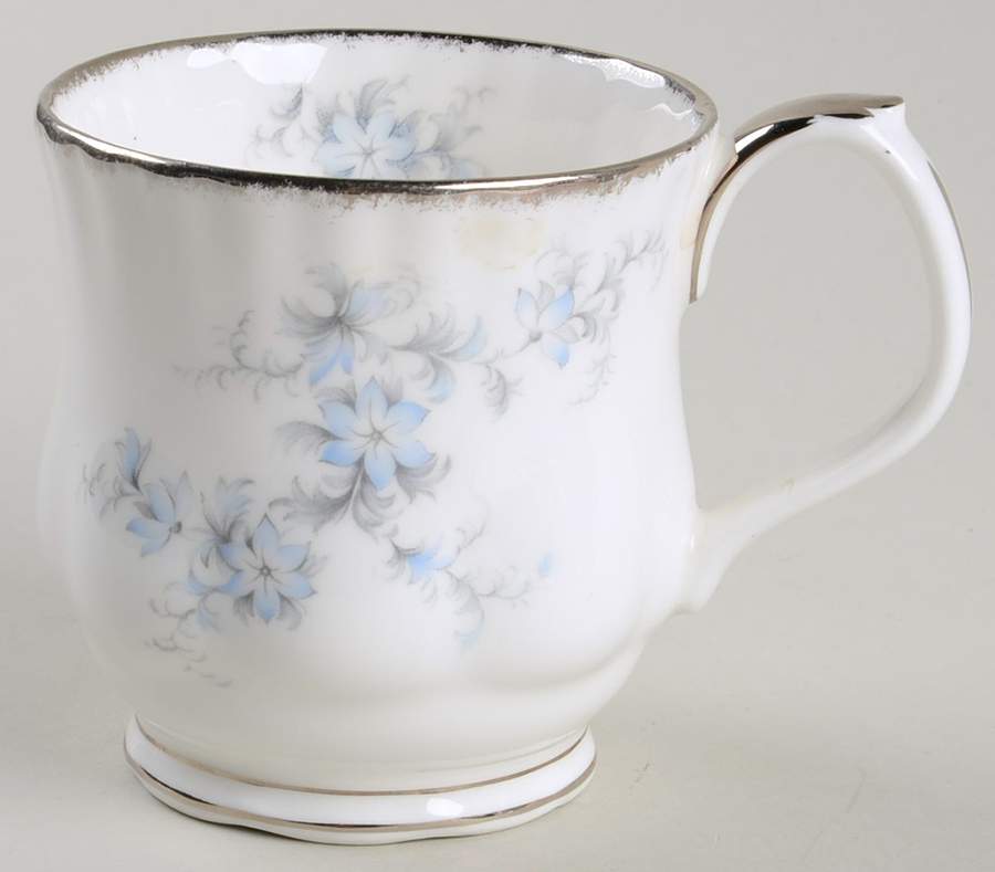 Brides Choice (Montrose) Mug by Royal Albert-1