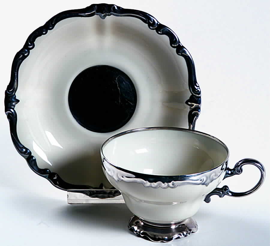 R1347 Footed Cup & Saucer Set by Rosenthal - Continental-1