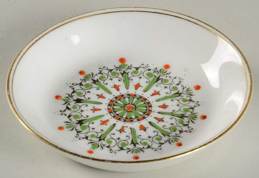 Medallion 3" Ashtray by Royal Worcester-1