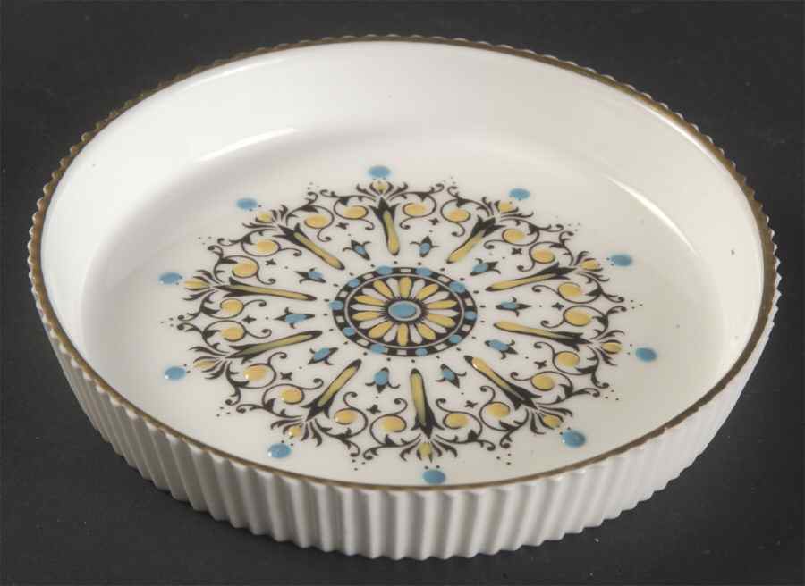 Medallion Coaster by Royal Worcester-1