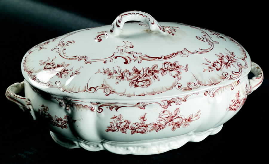 Lorraine Brown Oval Covered Vegetable by Ridgway (Ridgways)-1