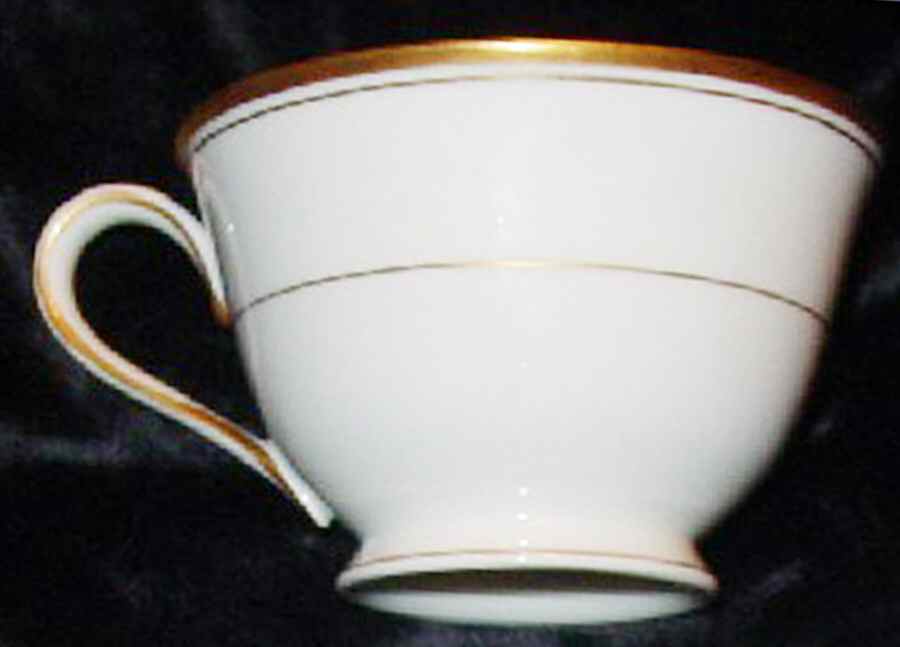 RO80 Footed Cup by Rose (Japan)-1