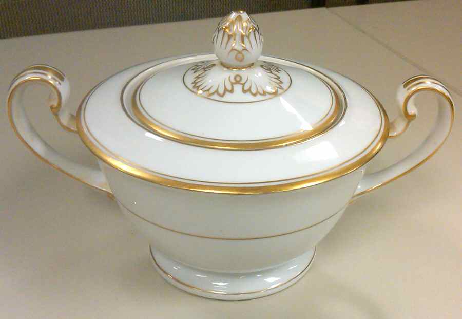 RO80 Sugar Bowl & Lid by Rose (Japan)-1