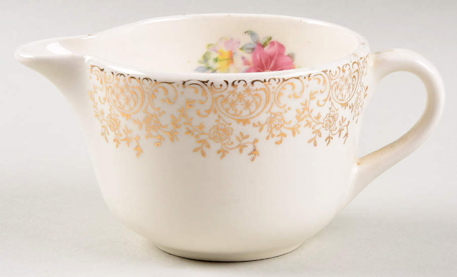 Robinhood Creamer by Royal (USA)-1