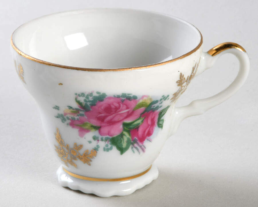 1147 Footed Demitasse Cup by Royal Crown (Japan)-1