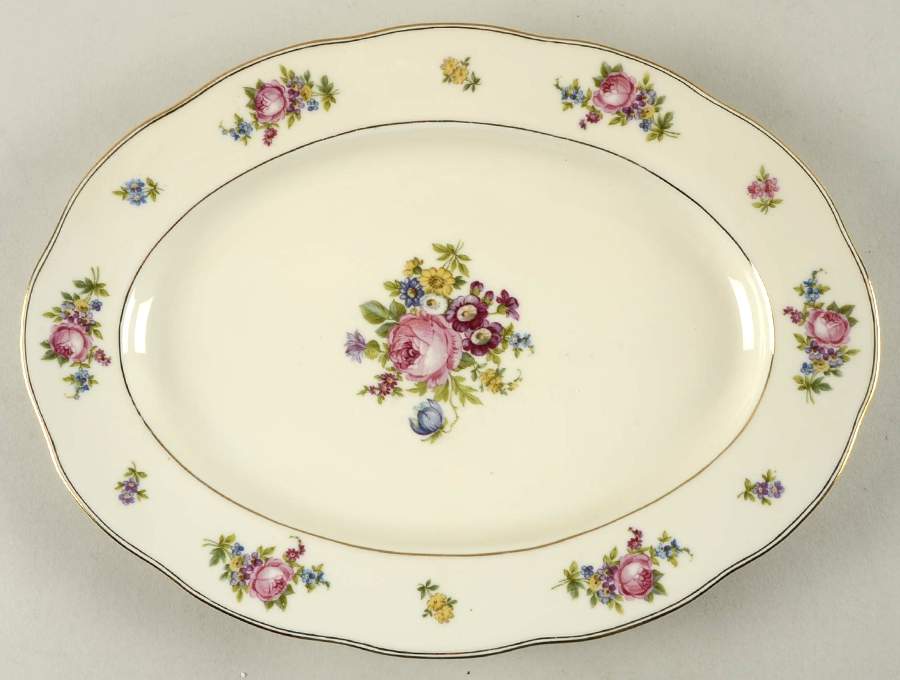 RBO10 13" Oval Serving Platter by Royal Bohemian-1